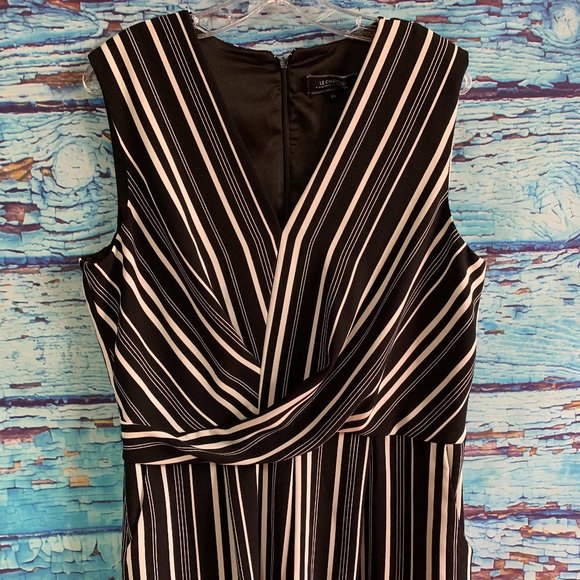 Le Chateau Striped Sleeveless Jumpsuit - Picture 5 of 10